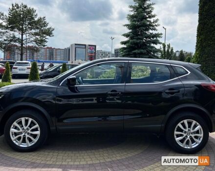 Черный Ниссан Rogue Sport, объемом двигателя 2 л и пробегом 38 тыс. км за 17800 $, фото 3 на Automoto.ua