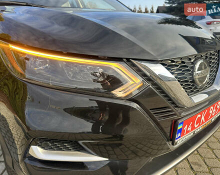 Черный Ниссан Rogue Sport, объемом двигателя 2 л и пробегом 92 тыс. км за 16400 $, фото 13 на Automoto.ua
