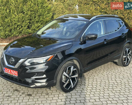 Черный Ниссан Rogue Sport, объемом двигателя 2 л и пробегом 92 тыс. км за 16400 $, фото 7 на Automoto.ua