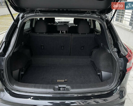 Черный Ниссан Rogue Sport, объемом двигателя 2 л и пробегом 196 тыс. км за 14300 $, фото 34 на Automoto.ua