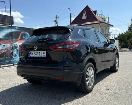 Черный Ниссан Rogue Sport, объемом двигателя 2 л и пробегом 131 тыс. км за 15500 $, фото 7 на Automoto.ua