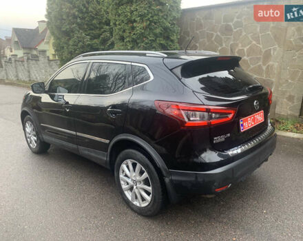 Черный Ниссан Rogue Sport, объемом двигателя 0 л и пробегом 63 тыс. км за 14300 $, фото 3 на Automoto.ua