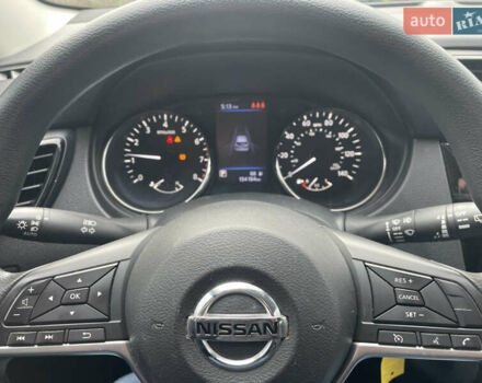 Черный Ниссан Rogue Sport, объемом двигателя 2 л и пробегом 154 тыс. км за 15000 $, фото 2 на Automoto.ua