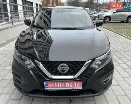 Черный Ниссан Rogue Sport, объемом двигателя 2 л и пробегом 196 тыс. км за 14300 $, фото 2 на Automoto.ua