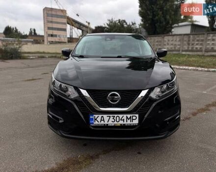 Черный Ниссан Rogue Sport, объемом двигателя 2 л и пробегом 58 тыс. км за 16000 $, фото 4 на Automoto.ua