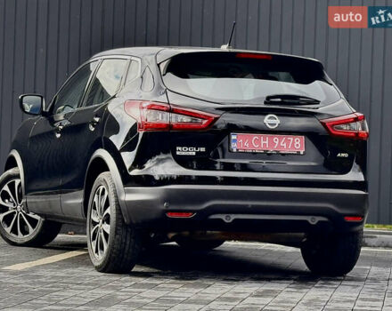 Черный Ниссан Rogue Sport, объемом двигателя 2 л и пробегом 123 тыс. км за 16250 $, фото 12 на Automoto.ua