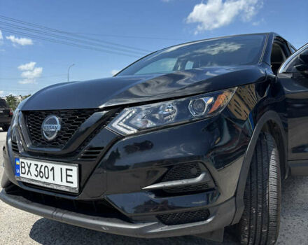 Черный Ниссан Rogue Sport, объемом двигателя 2 л и пробегом 131 тыс. км за 15500 $, фото 14 на Automoto.ua