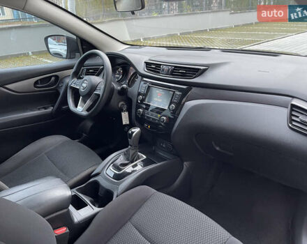 Черный Ниссан Rogue Sport, объемом двигателя 2 л и пробегом 196 тыс. км за 14300 $, фото 26 на Automoto.ua