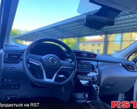 Чорний Ніссан Rogue Sport, об'ємом двигуна 2 л та пробігом 41 тис. км за 16300 $, фото 5 на Automoto.ua