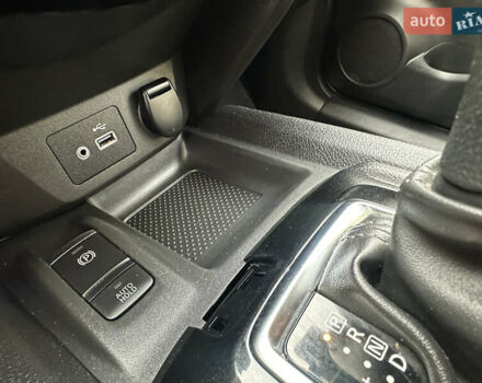 Черный Ниссан Rogue Sport, объемом двигателя 2 л и пробегом 92 тыс. км за 16400 $, фото 34 на Automoto.ua