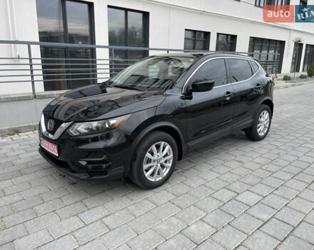 Черный Ниссан Rogue Sport, объемом двигателя 2 л и пробегом 196 тыс. км за 14300 $, фото 12 на Automoto.ua