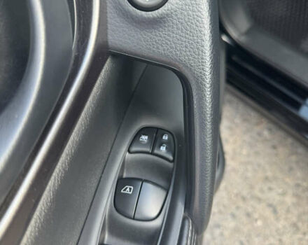 Чорний Ніссан Rogue Sport, об'ємом двигуна 2 л та пробігом 38 тис. км за 18000 $, фото 18 на Automoto.ua