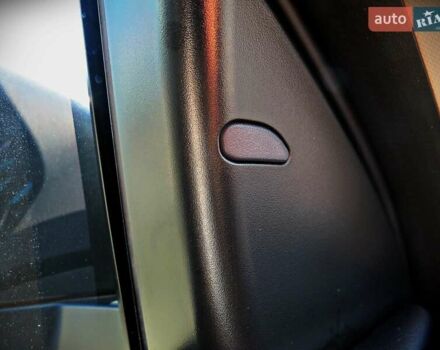 Чорний Ніссан Rogue Sport, об'ємом двигуна 2 л та пробігом 77 тис. км за 17500 $, фото 15 на Automoto.ua