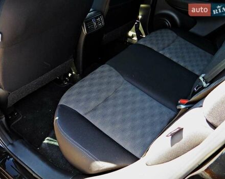 Чорний Ніссан Rogue Sport, об'ємом двигуна 2 л та пробігом 77 тис. км за 17500 $, фото 16 на Automoto.ua