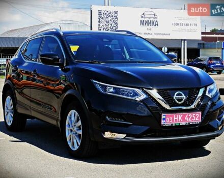 Чорний Ніссан Rogue Sport, об'ємом двигуна 2 л та пробігом 77 тис. км за 17500 $, фото 1 на Automoto.ua