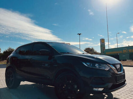 Черный Ниссан Rogue Sport, объемом двигателя 2 л и пробегом 72 тыс. км за 15199 $, фото 1 на Automoto.ua
