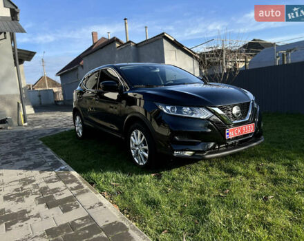 Черный Ниссан Rogue Sport, объемом двигателя 2 л и пробегом 119 тыс. км за 16299 $, фото 1 на Automoto.ua