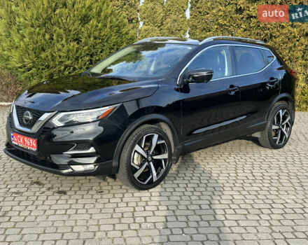 Черный Ниссан Rogue Sport, объемом двигателя 2 л и пробегом 92 тыс. км за 16400 $, фото 1 на Automoto.ua