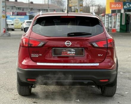 Красный Ниссан Rogue Sport, объемом двигателя 2 л и пробегом 54 тыс. км за 16900 $, фото 8 на Automoto.ua