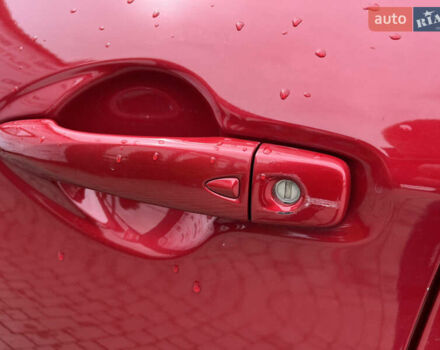 Красный Ниссан Rogue Sport, объемом двигателя 2 л и пробегом 165 тыс. км за 13650 $, фото 13 на Automoto.ua