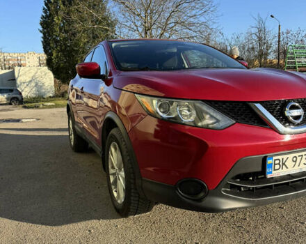 Красный Ниссан Rogue Sport, объемом двигателя 2 л и пробегом 139 тыс. км за 12300 $, фото 10 на Automoto.ua