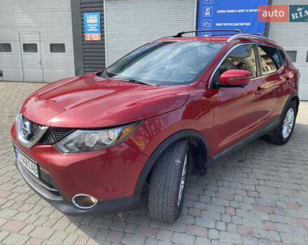 Красный Ниссан Rogue Sport, объемом двигателя 2 л и пробегом 62 тыс. км за 14800 $, фото 2 на Automoto.ua