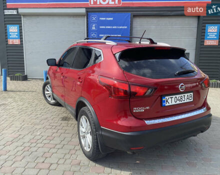Красный Ниссан Rogue Sport, объемом двигателя 2 л и пробегом 62 тыс. км за 14800 $, фото 5 на Automoto.ua