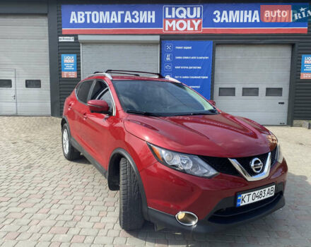 Красный Ниссан Rogue Sport, объемом двигателя 2 л и пробегом 62 тыс. км за 14800 $, фото 1 на Automoto.ua