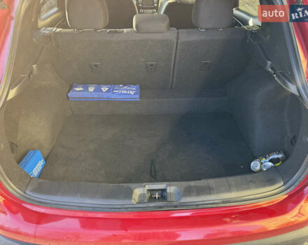 Красный Ниссан Rogue Sport, объемом двигателя 2 л и пробегом 139 тыс. км за 12300 $, фото 17 на Automoto.ua