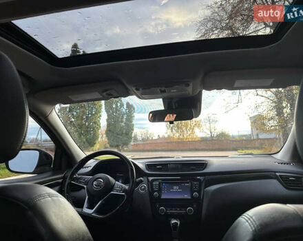 Червоний Ніссан Rogue Sport, об'ємом двигуна 2 л та пробігом 86 тис. км за 16300 $, фото 28 на Automoto.ua