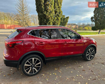 Червоний Ніссан Rogue Sport, об'ємом двигуна 2 л та пробігом 86 тис. км за 16300 $, фото 6 на Automoto.ua