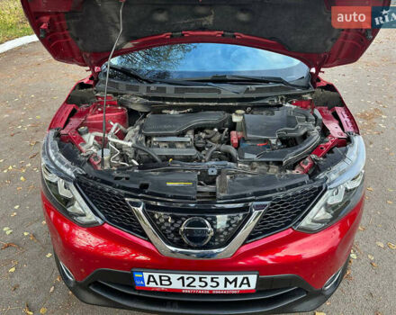 Червоний Ніссан Rogue Sport, об'ємом двигуна 2 л та пробігом 86 тис. км за 16300 $, фото 36 на Automoto.ua