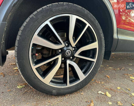 Червоний Ніссан Rogue Sport, об'ємом двигуна 2 л та пробігом 86 тис. км за 16300 $, фото 4 на Automoto.ua