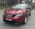 Красный Ниссан Rogue Sport, объемом двигателя 2 л и пробегом 140 тыс. км за 13500 $, фото 1 на Automoto.ua