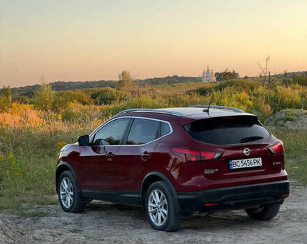 Красный Ниссан Rogue Sport, объемом двигателя 2 л и пробегом 90 тыс. км за 16000 $, фото 3 на Automoto.ua