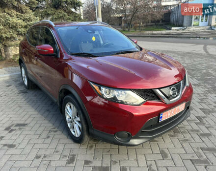 Красный Ниссан Rogue Sport, объемом двигателя 2 л и пробегом 155 тыс. км за 15500 $, фото 12 на Automoto.ua