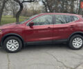 Красный Ниссан Rogue Sport, объемом двигателя 2 л и пробегом 140 тыс. км за 13500 $, фото 2 на Automoto.ua