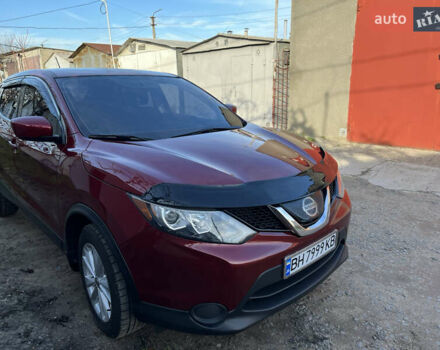 Красный Ниссан Rogue Sport, объемом двигателя 2 л и пробегом 117 тыс. км за 14500 $, фото 4 на Automoto.ua