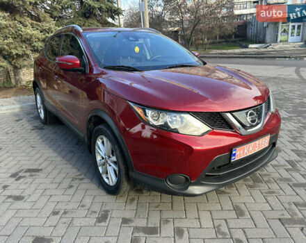 Красный Ниссан Rogue Sport, объемом двигателя 2 л и пробегом 155 тыс. км за 15500 $, фото 11 на Automoto.ua