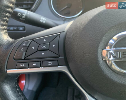 Красный Ниссан Rogue Sport, объемом двигателя 2 л и пробегом 63 тыс. км за 14900 $, фото 12 на Automoto.ua