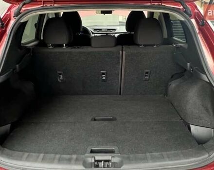 Красный Ниссан Rogue Sport, объемом двигателя 2 л и пробегом 231 тыс. км за 13200 $, фото 20 на Automoto.ua