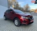 Красный Ниссан Rogue Sport, объемом двигателя 2 л и пробегом 230 тыс. км за 13600 $, фото 5 на Automoto.ua