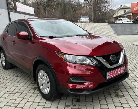 Красный Ниссан Rogue Sport, объемом двигателя 2 л и пробегом 231 тыс. км за 13200 $, фото 13 на Automoto.ua