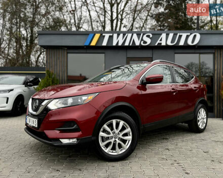 Красный Ниссан Rogue Sport, объемом двигателя 2 л и пробегом 45 тыс. км за 18900 $, фото 11 на Automoto.ua