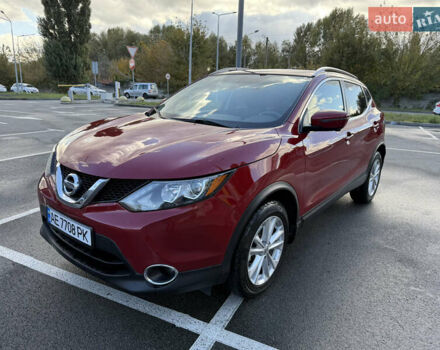 Червоний Ніссан Rogue Sport, об'ємом двигуна 2 л та пробігом 126 тис. км за 14300 $, фото 1 на Automoto.ua