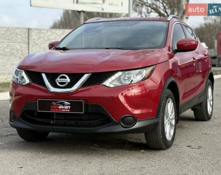 Красный Ниссан Rogue Sport, объемом двигателя 2 л и пробегом 54 тыс. км за 16900 $, фото 1 на Automoto.ua