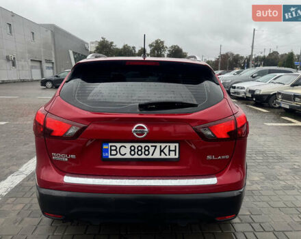 Красный Ниссан Rogue Sport, объемом двигателя 2 л и пробегом 67 тыс. км за 16400 $, фото 1 на Automoto.ua