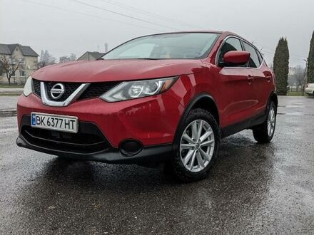 Ниссан Rogue Sport 2017 в Дубно на Automoto.ua Красный Ниссан Rogue Sport, объемом двигателя 2 л и пробегом 40 тыс. км за 14600 $, фото 1 на Automoto.ua