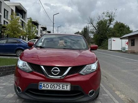 Червоний Ніссан Rogue Sport, об'ємом двигуна 2 л та пробігом 151 тис. км за 12500 $, фото 1 на Automoto.ua