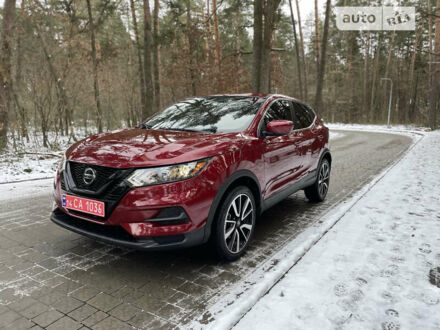 Красный Ниссан Rogue Sport, объемом двигателя 2 л и пробегом 53 тыс. км за 19500 $, фото 1 на Automoto.ua